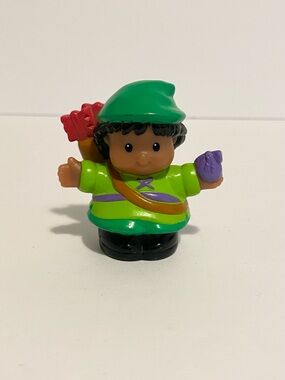 Fisher Price Little People Figure ROBINHOOD Castle Green Archer w Arrows 2003